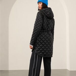 Athleta Whisper Featherless Parka
